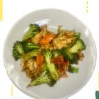 Best Chicken w. Broccoli in Thomasville, NC